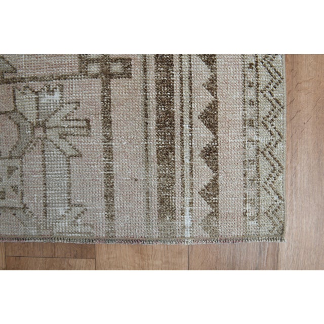 Turkish 1970s Vintage Handmade Turkish Wool Cotton Beige Area Rug For Sale - Image 3 of 11