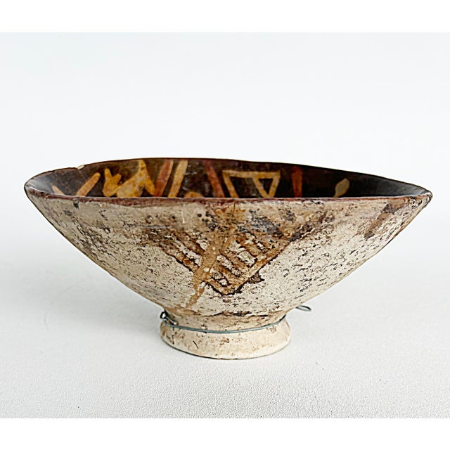 Pre-Columbian Nariño Decorated Footed Pottery Bowl Collection, Set of Four For Sale - Image 4 of 18