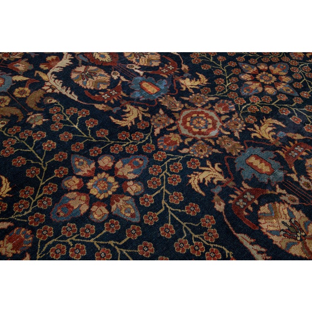 1880s Antique Floral Persian Sultanabad Wool Rug in Dark Blue For Sale - Image 12 of 12