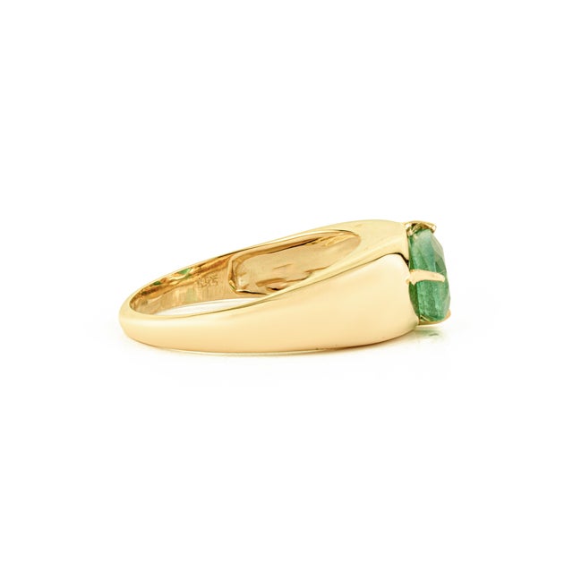Metal Chunky 18k Gold Emerald Diamond Contemporary Cocktail Ring Size 6.5 For Sale - Image 7 of 17