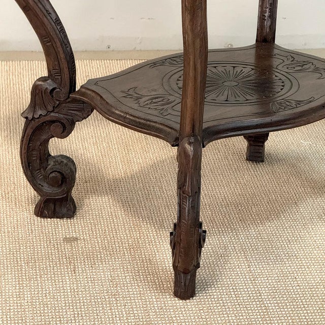 Burnt Umber 19th Century Italian Carved Walnut End Table With Removable Tray For Sale - Image 8 of 18