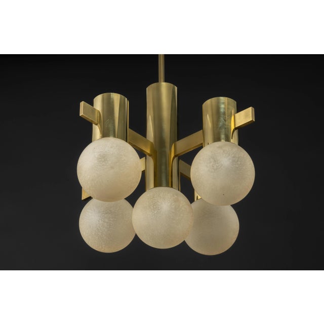 Stunning Sciolari Brass Chandelier, Italy, 1960s For Sale - Image 12 of 13