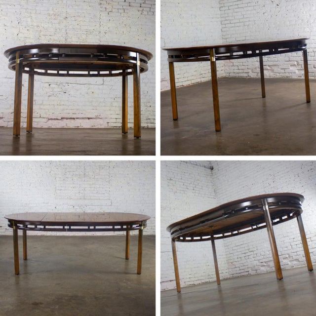 Mid-20th Century MCM to Campaign Style Round to Oval Expanding Dining Table Attributed to Tung Si Collection by Hickory Manufacturing For Sale - Image 17 of 18