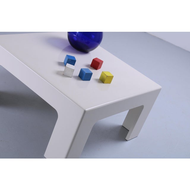 Ivory Space Age White Square Coffee Table from Artifort, 1970s For Sale - Image 8 of 13