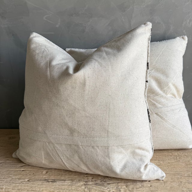 Vintage Rug Pillow (Pair)– W For Sale In Los Angeles - Image 6 of 6