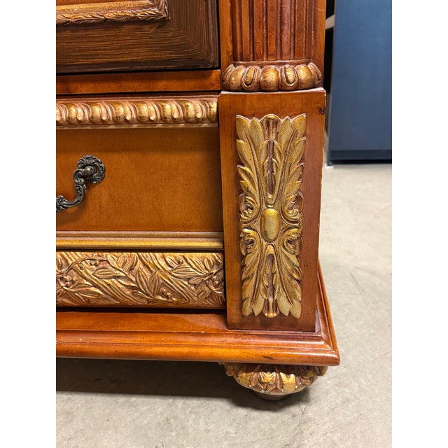 Pulaski Furniture Traditional Bachelor’s Chest For Sale - Image 11 of 12