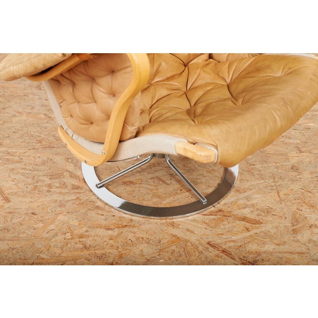 Metal Vintage Lounge Chair in Leather by Bruno Mathsson for Dux, 1967 For Sale - Image 7 of 11