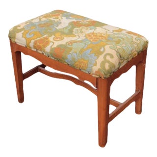 Mid 20th Century Antique Shaker Style Solid Maple Footstool Rvs For Sale