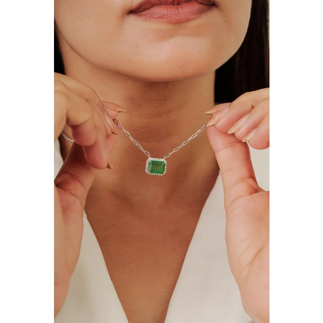 2.06 Ct Octagon Cut Emerald & Diamond Pendant Necklace in 925 Sterling Silver For Sale - Image 9 of 12