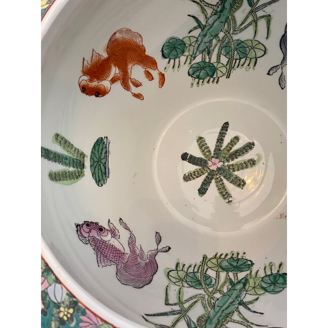 Chinese Famille Verte Style Porcelain Fish Bowl Jardinière Phoenix & Lotus, 20th For Sale - Image 17 of 18
