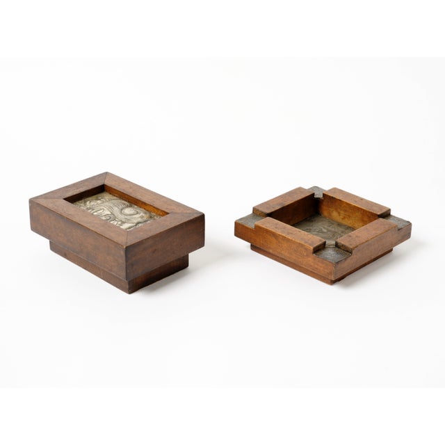 Mid-century rare Smoking Set, ashtray and cigars box Italy 1950s Wood, hand-embossed metal depicting figures of kings...
