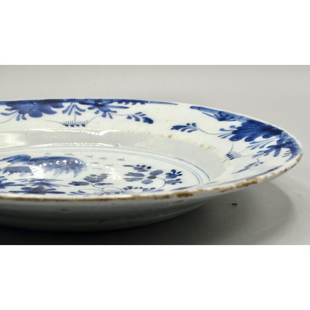 18th-Century Chinoiserie Delftware Plate For Sale - Image 9 of 12