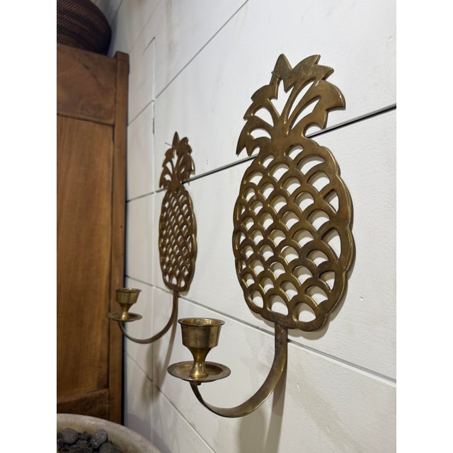 Hollywood Regency Pair of Vintage Brass Pineapple Wall Candle Sconces For Sale - Image 3 of 9