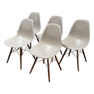Eames Style Shell Side Dining Chairs, Set of Five For Sale