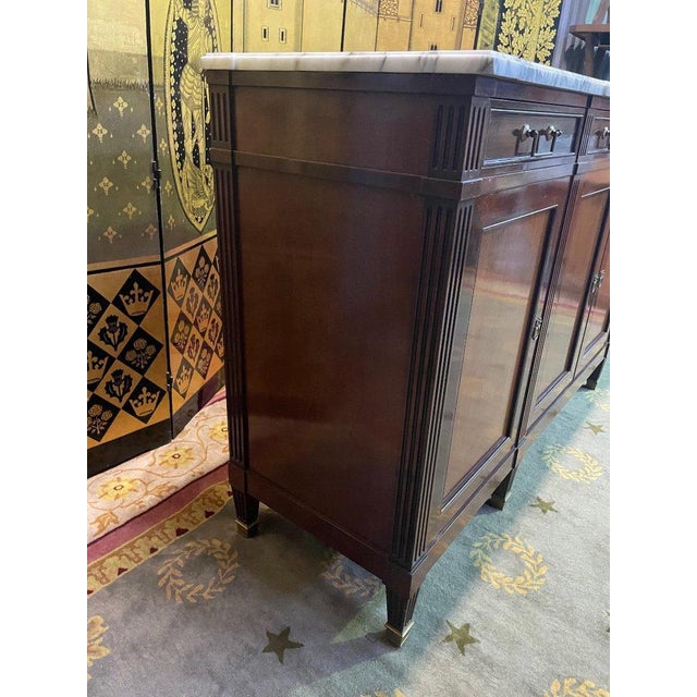 Period: 20th century Style: Louis 16th, Directory Condition: Très bon état Material: Mahogany Length: 200Height: 104Depth:...