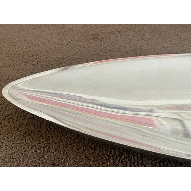 Mid-Century Modern Metal Alloy Leaf-Shaped Tray by Nambe For Sale - Image 3 of 5