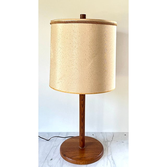 Mid-Century Modern Table Lamp For Sale - Image 4 of 11