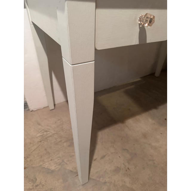 20th Century Painted White Writing Desk. Four Drawers and Center Slide-Out for Computer Keyboard. For Sale In Philadelphia - Image 6 of 8