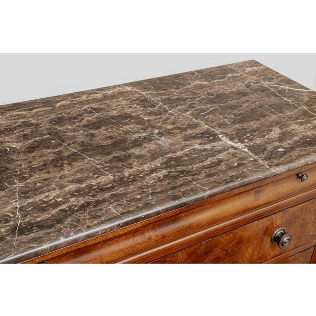 Ethan Allen Ethan Allen Townhouse Collection Burlwood and Marble Four-Drawer Bachelor's Chest, 2002 For Sale - Image 4 of 9