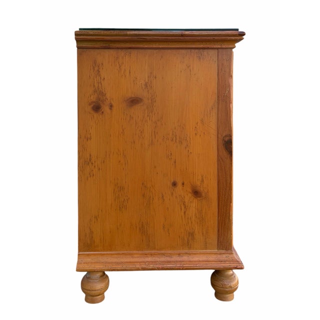 Early 21st Century Milling Road by Baker Furniture 19th Century Antique Pine William & Mary Dresser Set, 2 Pieces For Sale - Image 5 of 10