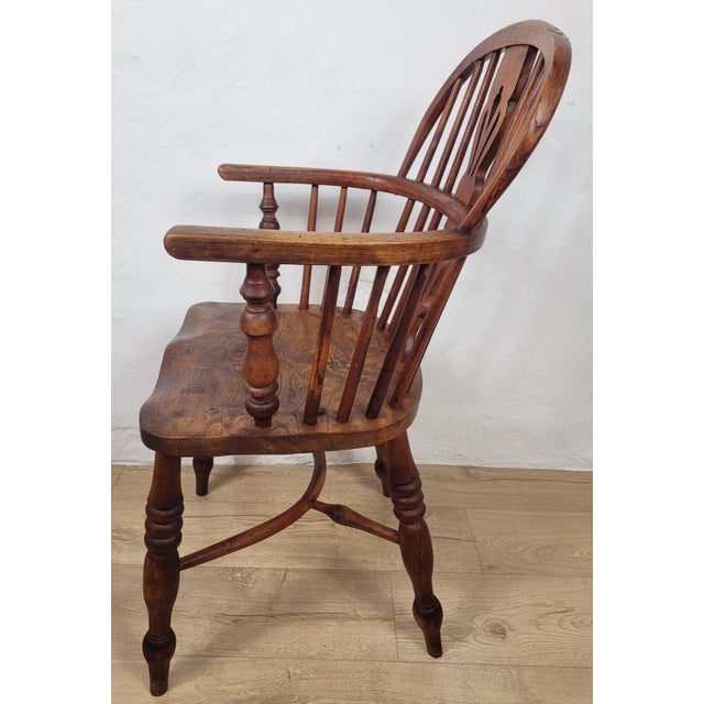 19th Century Victorian Windsor Armchair For Sale - Image 15 of 18