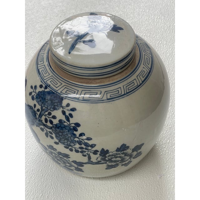 Japanese 1970s Asian 9 "Blue/White Porcelain Ginger Jar With Large Bird Design For Sale - Image 3 of 4