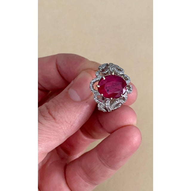 4 Carat Natural Ruby and Diamond 18 Karat White Gold Cocktail Ring For Sale - Image 14 of 18