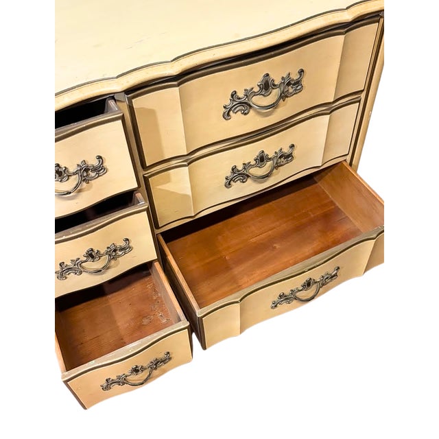Vintage French Provincial Triple Dresser in Butter Yellow | 9 Drawers For Sale - Image 9 of 10