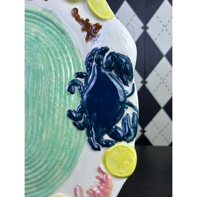 Folk Art Signed Sculptural Ceramic Seafood Wall Platter With Lobster & Crab, 13.5" For Sale - Image 3 of 12