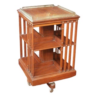 Early 20th Century English Mahogany Revolving Bookcase For Sale