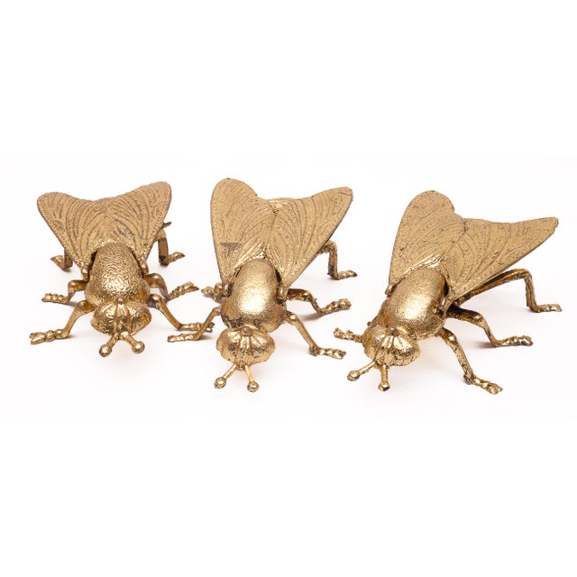 Set of 3 fly-shaped ashtrays. Material: Britannia. Gilded with gold leaf. Circa 1930