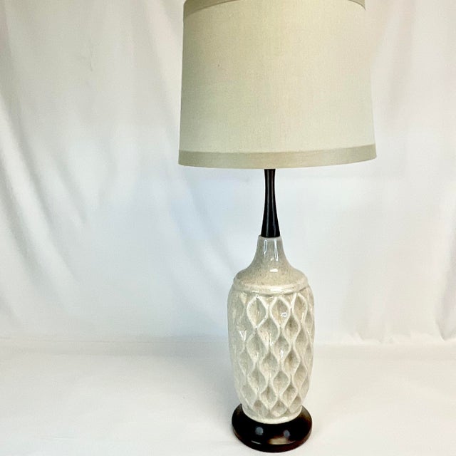 Mid-Century Modern 1960s Mid-Century Modern Boho Chic Geometric Ceramic Table Lamp, New Shade. For Sale - Image 3 of 12