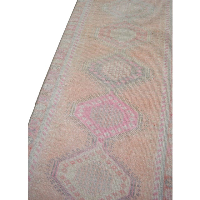 Peach Kurdish Herki Hand-Knotted Distressed Runner Rug Hallway Decor - 2′5″ × 10′11 For Sale - Image 8 of 13