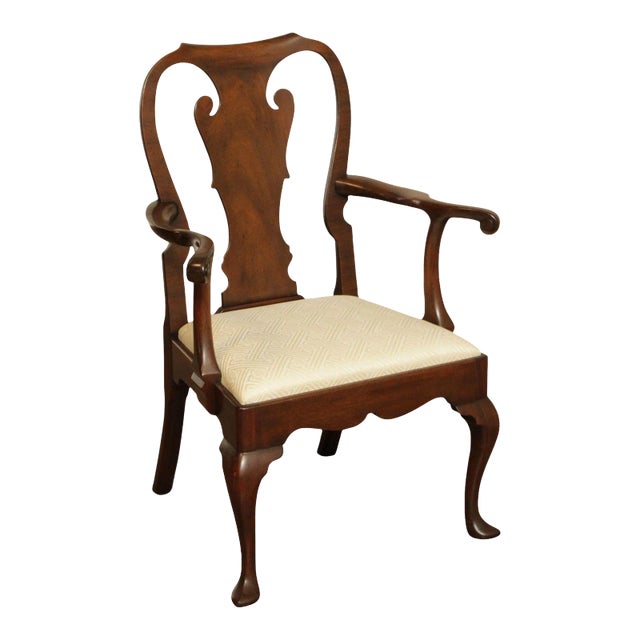 Kittinger Colonial Williamsburg Queen Anne Mahogany Arm Chair For Sale