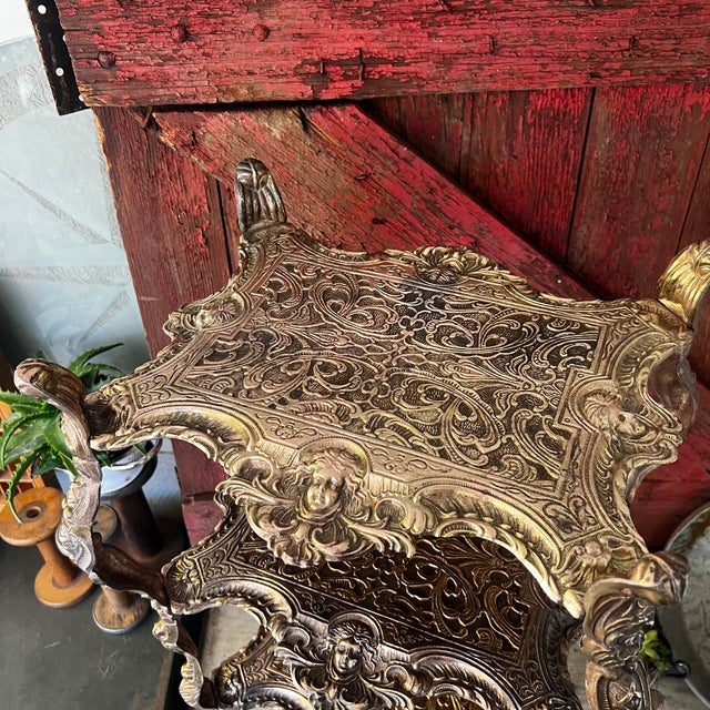 Late 19th Century Late 19th Century Ornate Brass 3-Tiered Plant Stand or Accent Table With Intricate Engraved Details For Sale - Image 5 of 17