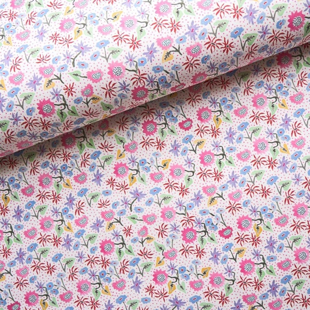 Happy Menocal Sample - Schumacher x Happy Menocal Calico Wallpaper In Sprezzatura For Sale - Image 4 of 6