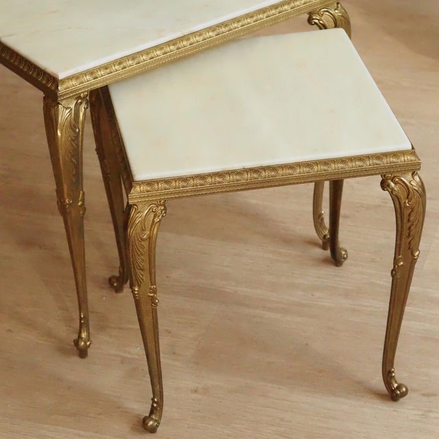 Metal Louis XV Style Nesting Tables in Brass and Marble, 1950s, Set of 2 For Sale - Image 7 of 10