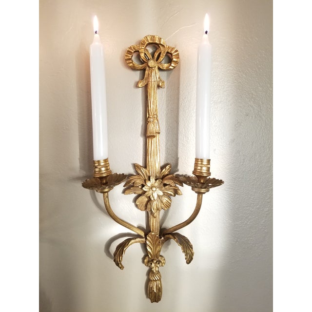 Vintage Pair of Friedman Brothers New York Louis XVI Style Gilt Gesso Wall Sconces For Sale - Image 13 of 18