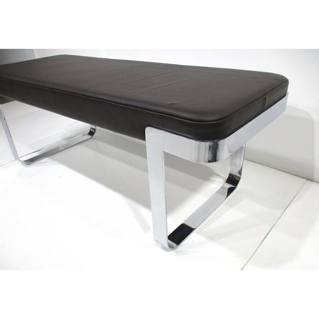 Mid-Century Modern Pace Styled Chrome and Leather Bench by Tri Mark For Sale - Image 3 of 9