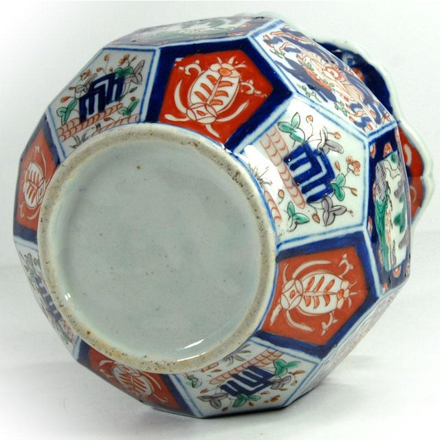 Ceramic Oktagonal Imari Handpainted Japan Vase, 1890s For Sale - Image 7 of 13