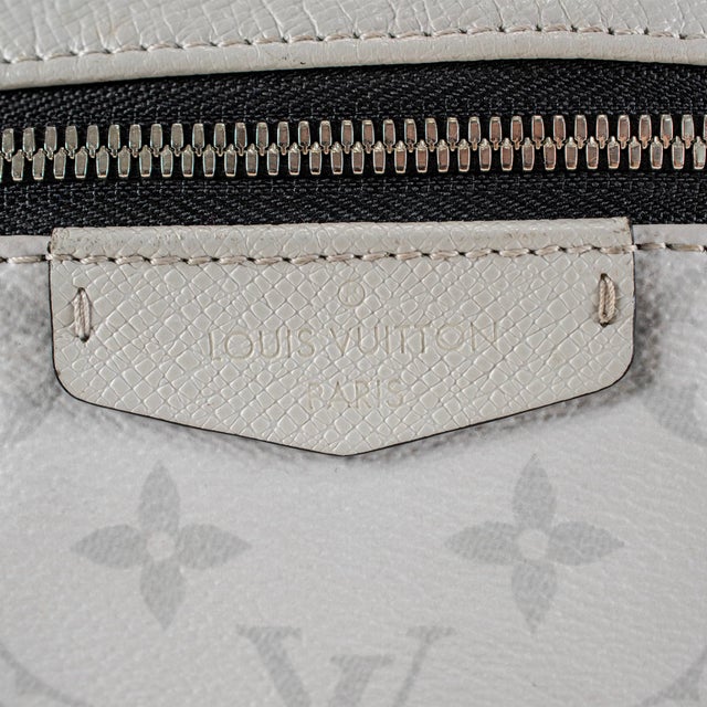 Silver Louis Vuitton Discovery Taigarama Grey Monogram Canvas Backpack Bag For Sale - Image 8 of 12