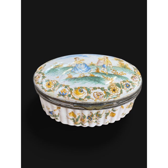 Antique French Moustiers Faience Jewelry Box, 1700s For Sale - Image 12 of 14