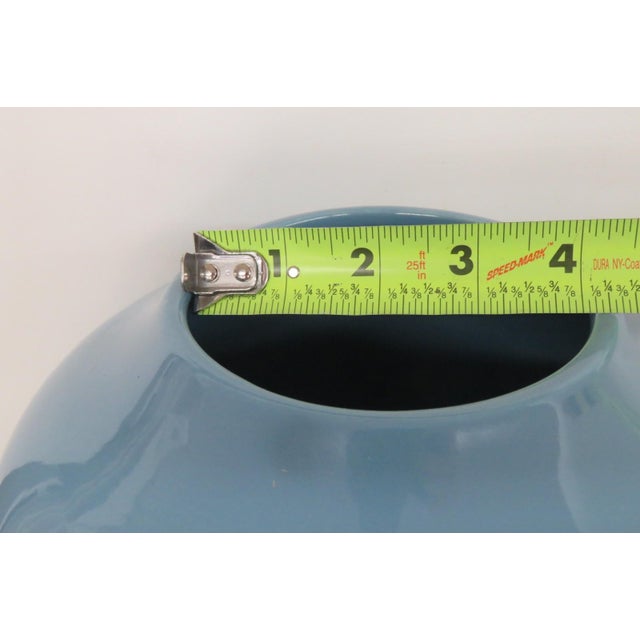 Jaru of California 1980 Blue Ceramic Floral Tabletop Vase Model 476 Large 5149b For Sale - Image 10 of 11