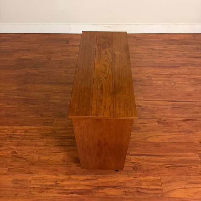 Mid 20th Century Heltborg Mobler Danish Teak Dry Bar on Wheels For Sale - Image 5 of 16