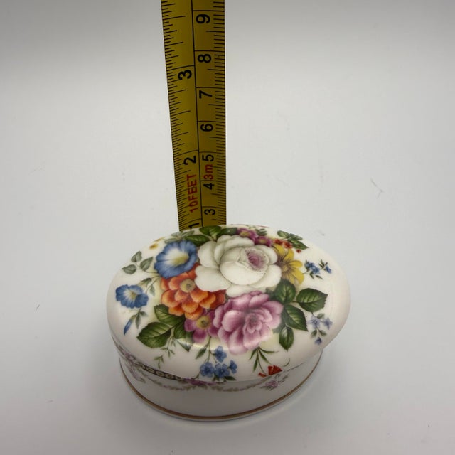 Royal Crownford Vintage Crownford Fine Bone China Trinket Jewelry Casket Box Lid Floral England For Sale - Image 4 of 10