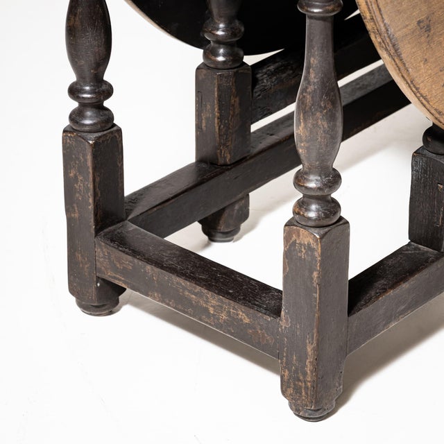 Brown English Drop-Leaf Table, 1800s For Sale - Image 8 of 9