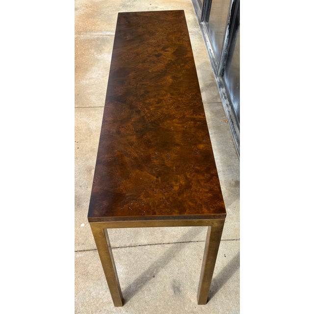 Wood 1970s Modern Burl Walnut and Brass Parson’s Style Console Table / Slim Desk For Sale - Image 7 of 7