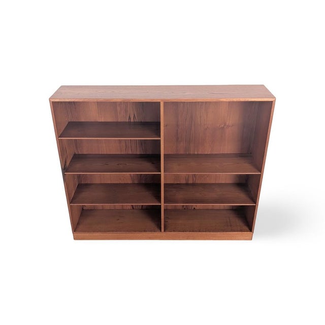 We are offering a beautiful bookcase from the Danish quality manufacturer Søborg Mobelfabrik, dating from the 1960s, for...