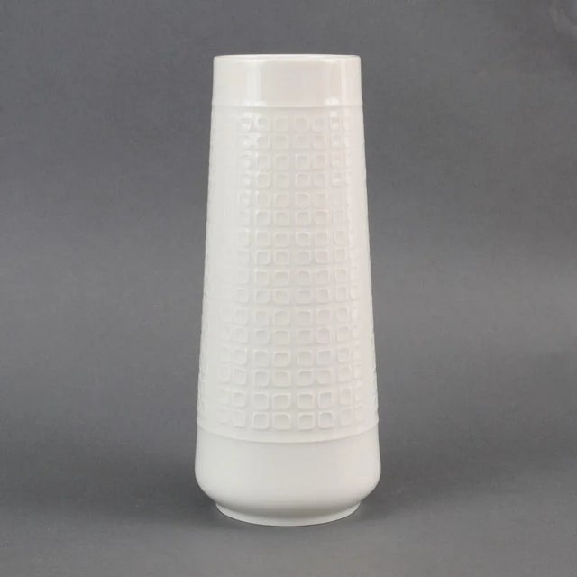 1960s Vintage German White Porcelain Vase from H&C Heinrich, 1960s For Sale - Image 5 of 5