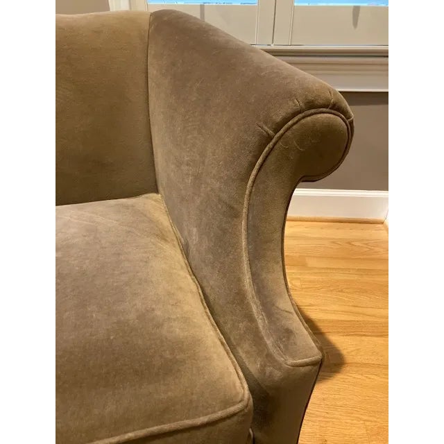 English Camelback Brown Velvet Sofa For Sale - Image 3 of 7